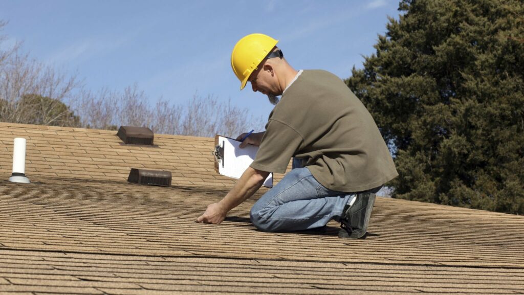 Common-Roof-Issues-Identified-During-Insurance-Inspection