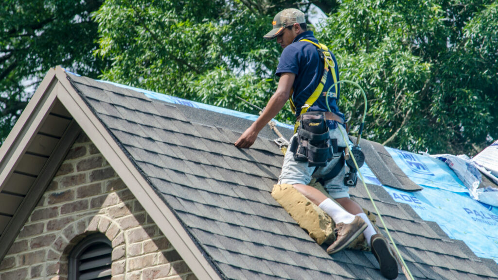 How-To-Replace-Shingle-Roofs