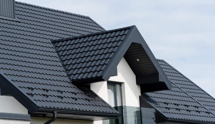 Metal-And-Shingle-Roof-Combination-featured-image